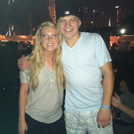 Sarah Garza Photo 20