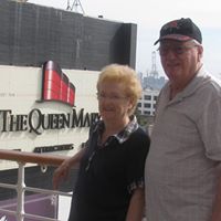 Jenny Watts Photo 34