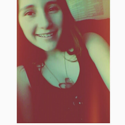 Juli Robertson Photo 2