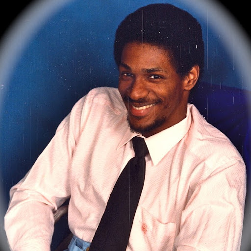 Leon Crenshaw Photo 7