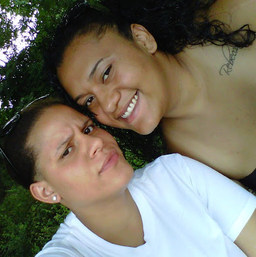 Lillian Gonzalez Photo 30
