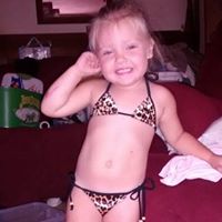 Theresa Short Photo 3