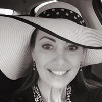 Michelle Leaf Photo 25