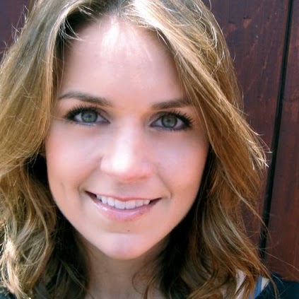 Kristin Dunn Photo 22