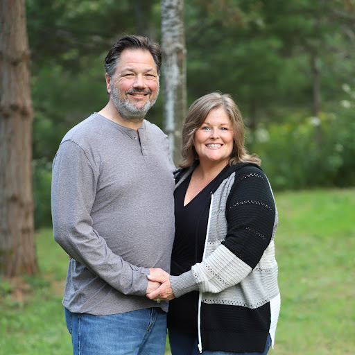 Kelly Donahue Photo 28
