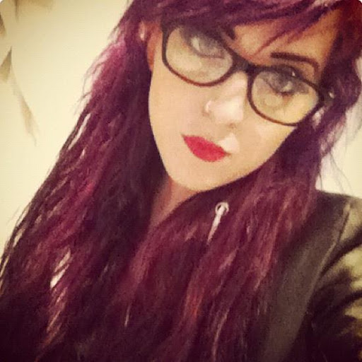 Stacey Davidson Photo 14