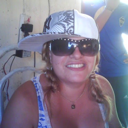 Eugenia Pizarro Photo 11