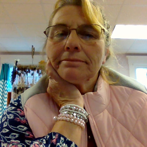 Donna Duquette Photo 10