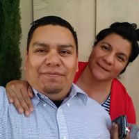 Elizabeth Rosas Photo 15