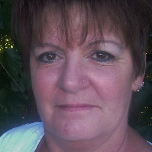 Debbie Faulkner Photo 39