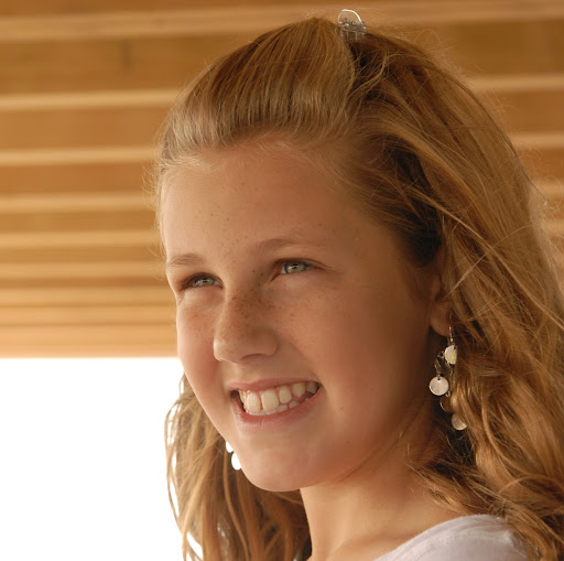 Emily Flanagan Photo 11