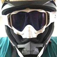 Daniel Seely Photo 19