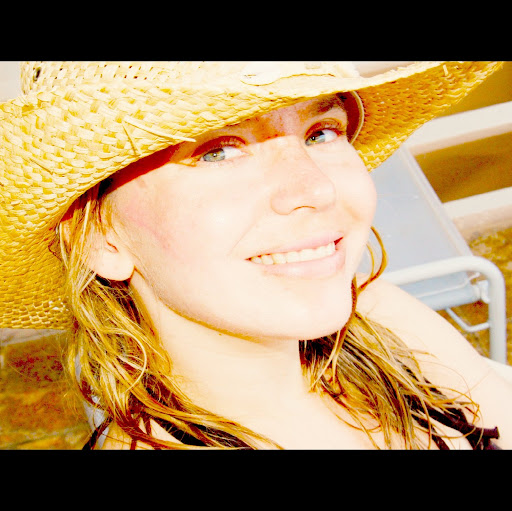 Kristina Wolfe Photo 11