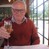 Jeffrey Dobbs Photo 23