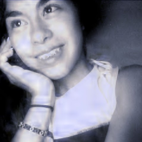 Vivian Ayala Photo 5