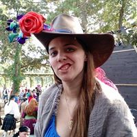 Elizabeth Peach Photo 11