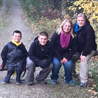 Elizabeth Clegg Photo 17