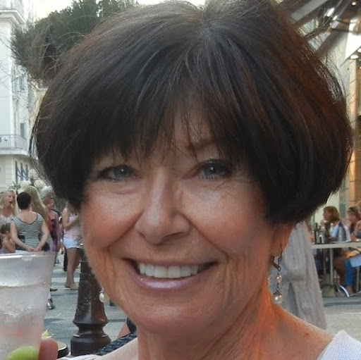 Susan Cartwright Photo 37