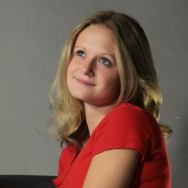 Katherine Lyons Photo 17