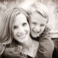 Mandy Riley Photo 14