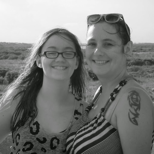 Kelly Starnes Photo 16