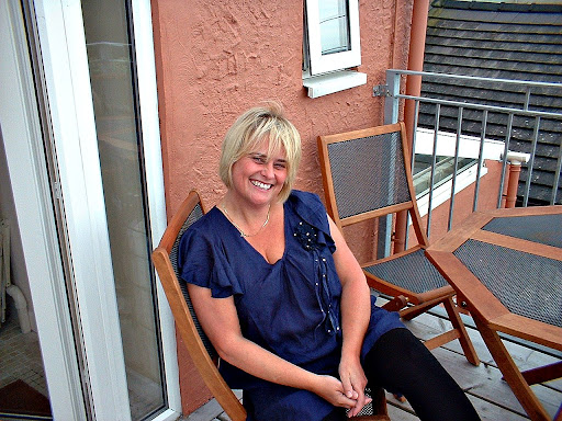 Sandra Dawson Photo 30