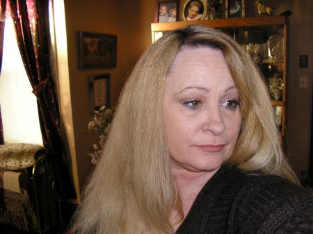 Toni Richardson Photo 20