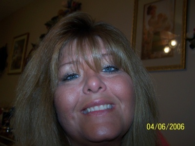 Angela Russell Photo 5