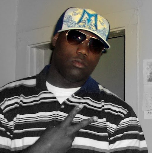 Derrick Rogers Photo 16 Derrick Rogers Photo 16