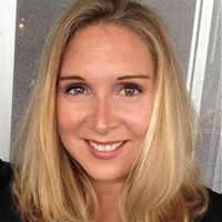 Kristin Griffin Photo 19