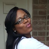 Renee Howard Photo 20