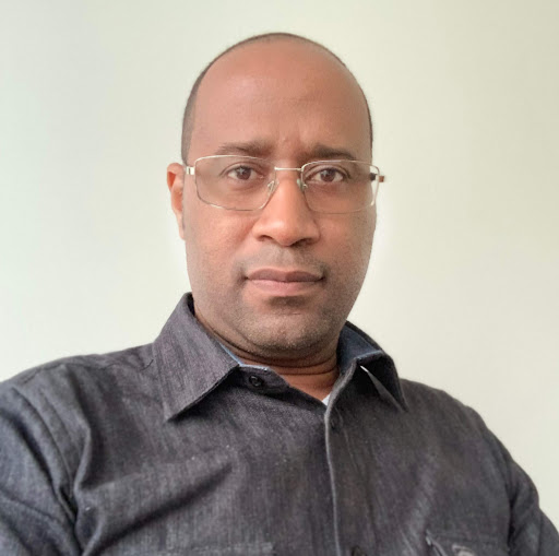 Ricardo Ayala Photo 27