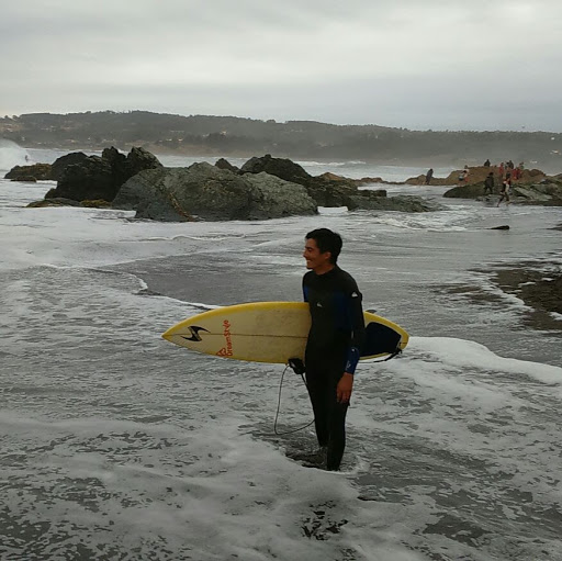 Emilio Morales Photo 34