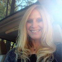 Michelle Nix Photo 18