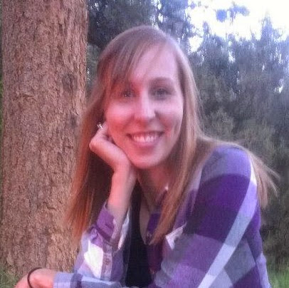 Lydia Richardson Photo 8