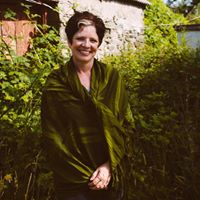 Kathleen Barton Photo 19