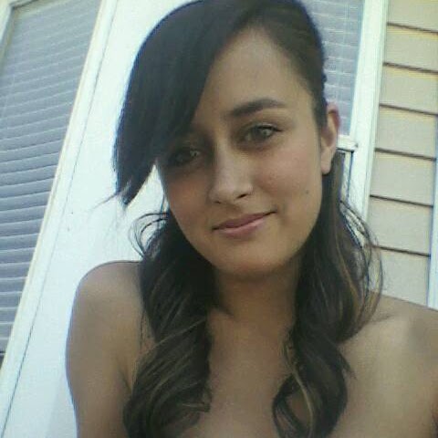 Justine Martinez Photo 2