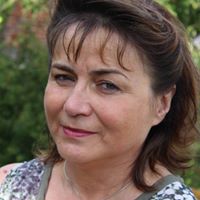Catherine Lariviere Photo 16