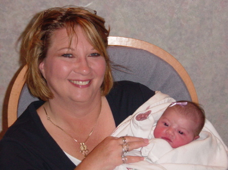 Michele Robertson Photo 24