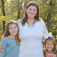 Sarah Lowry Photo 34