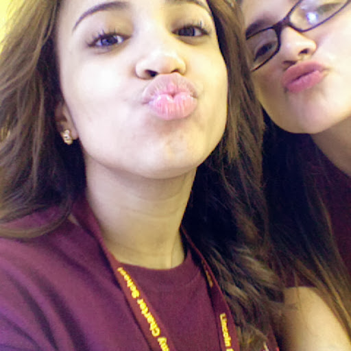 Danielle Moreno Photo 15