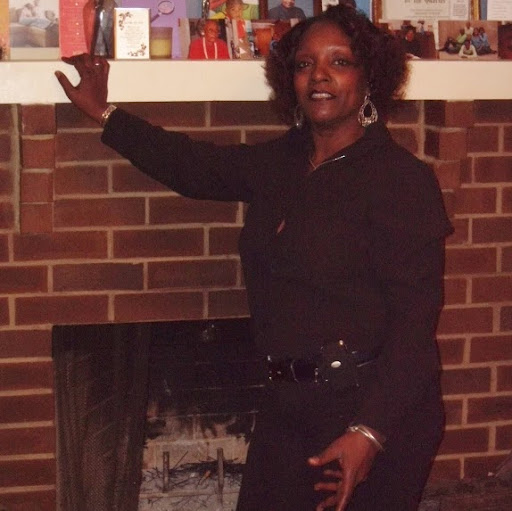 Theresa Harrison Photo 33