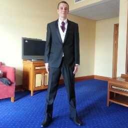 Thomas Mills Photo 33