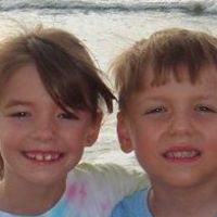 Danielle Garland Photo 20