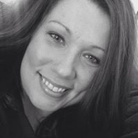 Elizabeth Crowder Photo 34