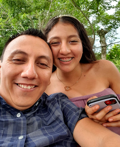 Robyn Perez Photo 16