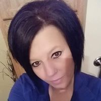 Angela Bustos Photo 8