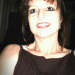 Joy Wallace Photo 15