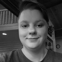 Erin Skaggs Photo 17