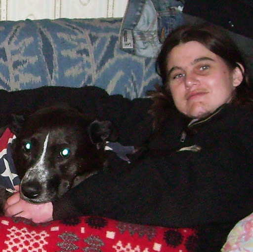 Louise Hill Photo 22